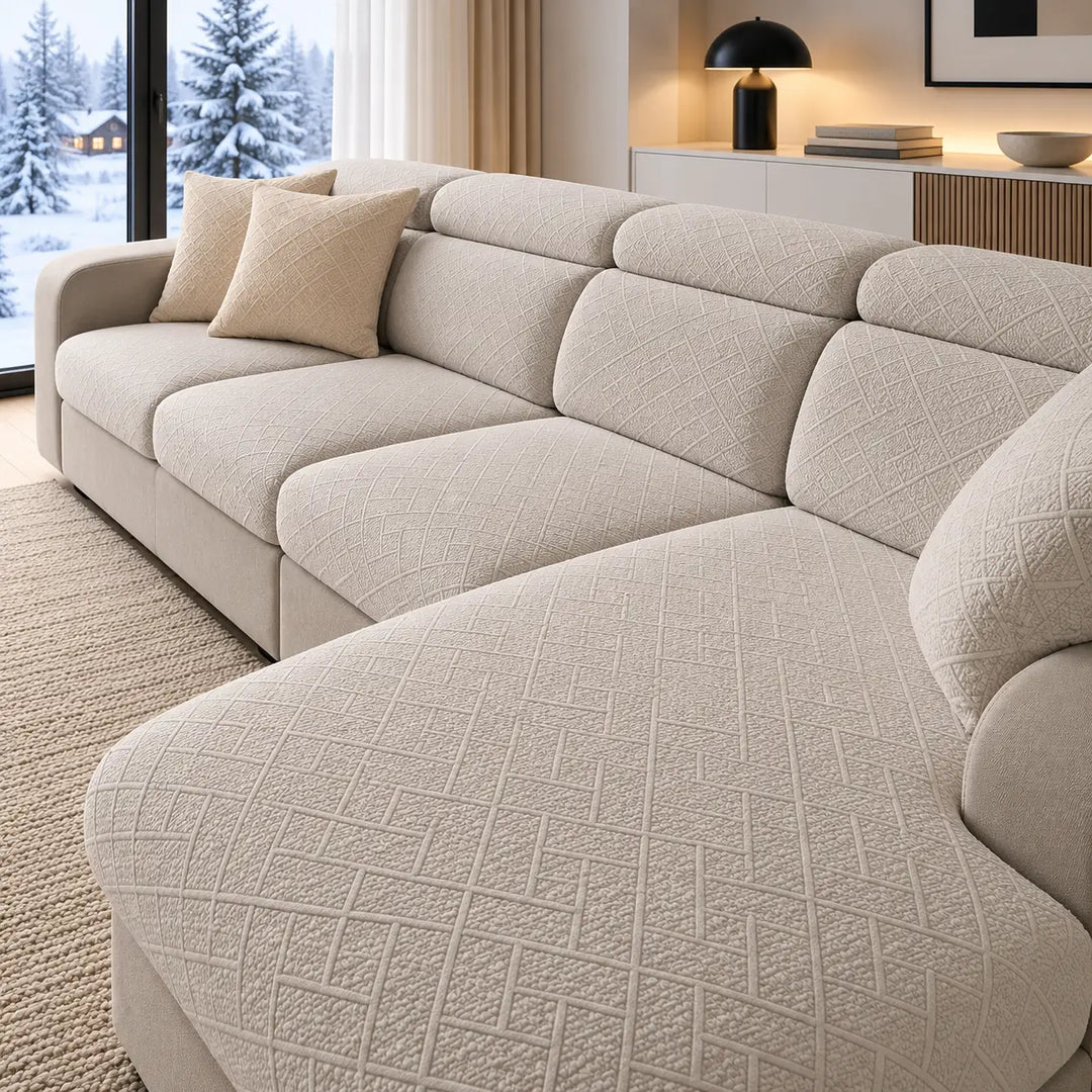 Lys beige-grå sofaovertræk på hjørnesofa med to beige puder og vinterudsigt 19