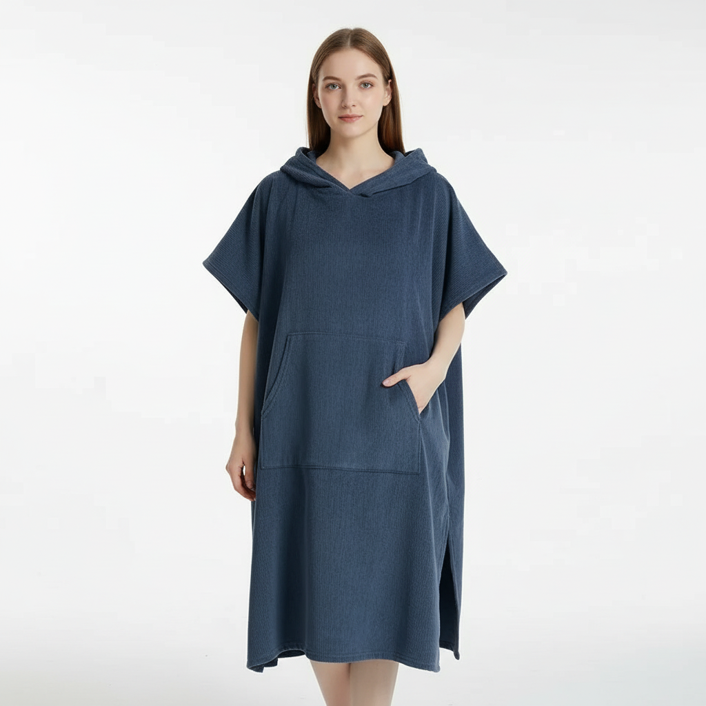 Geräumiger Handtuch-Poncho - KangarooCover