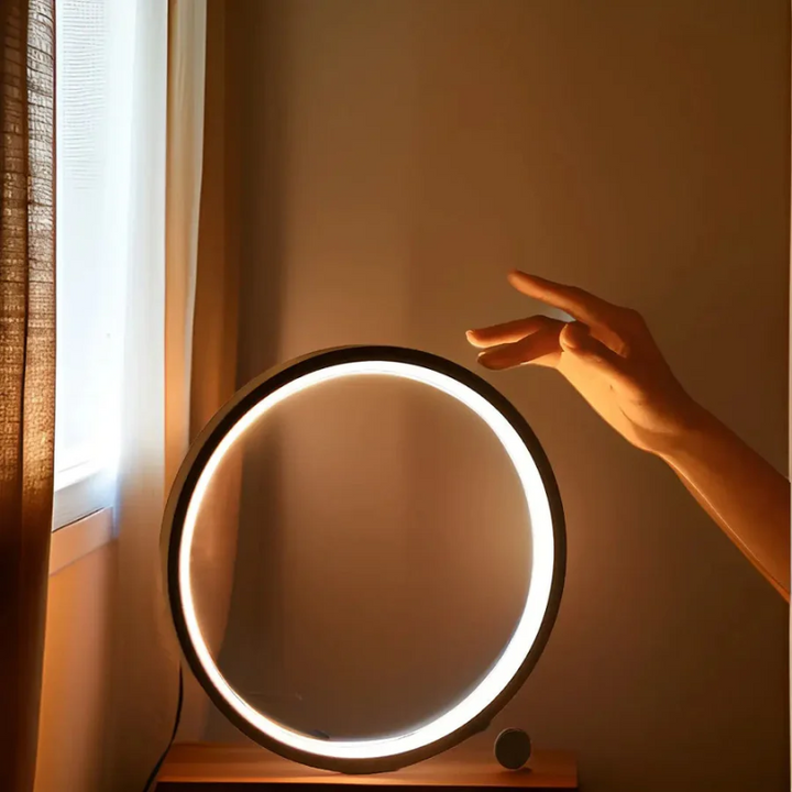 Dæmpbar LED-natlampe - LumaCircle