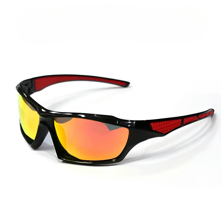 Sportsbrille med orange spejlglas og sort stel med røde mønstrede stænger, på hvid baggrund 14